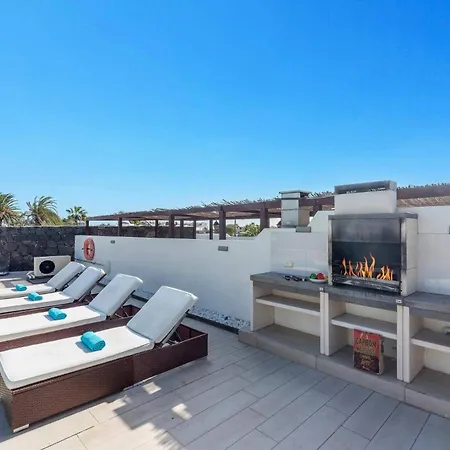 Yanira By פלאיה בלנקה