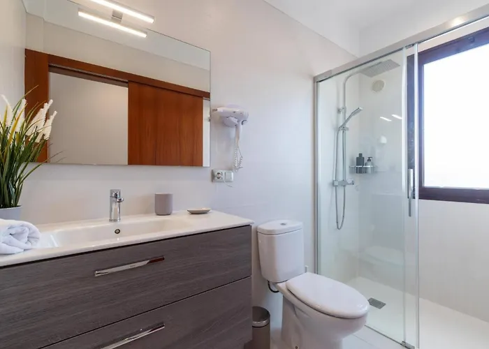 Yanira By * פלאיה בלנקה